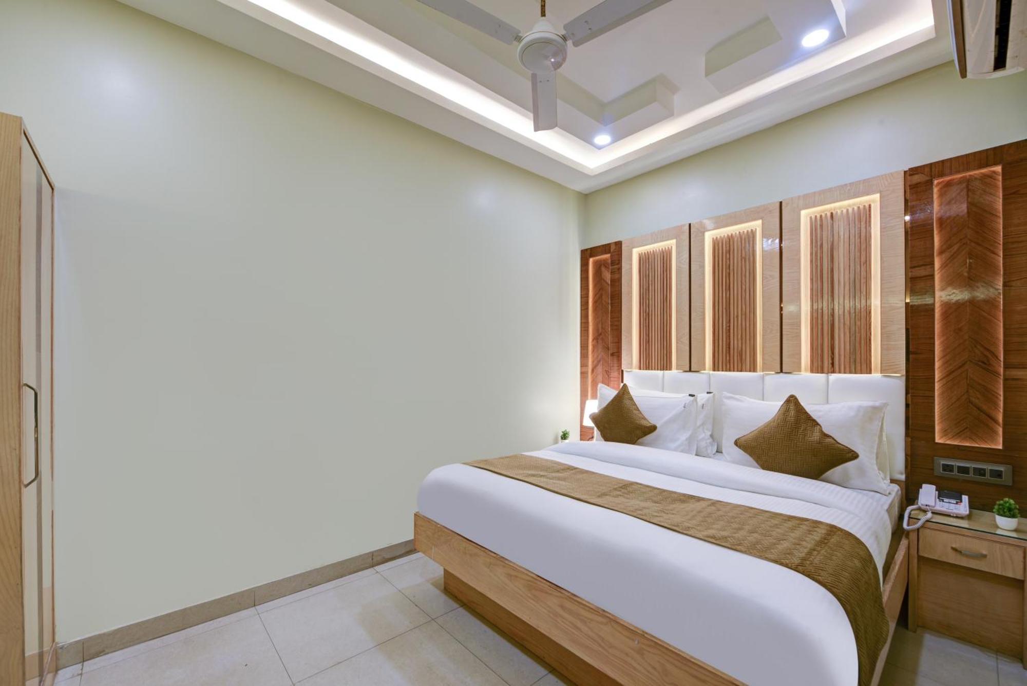 New Frontier - 2 Mins From Old Delhi Railway Station & Chandni Chowk Bagian luar foto