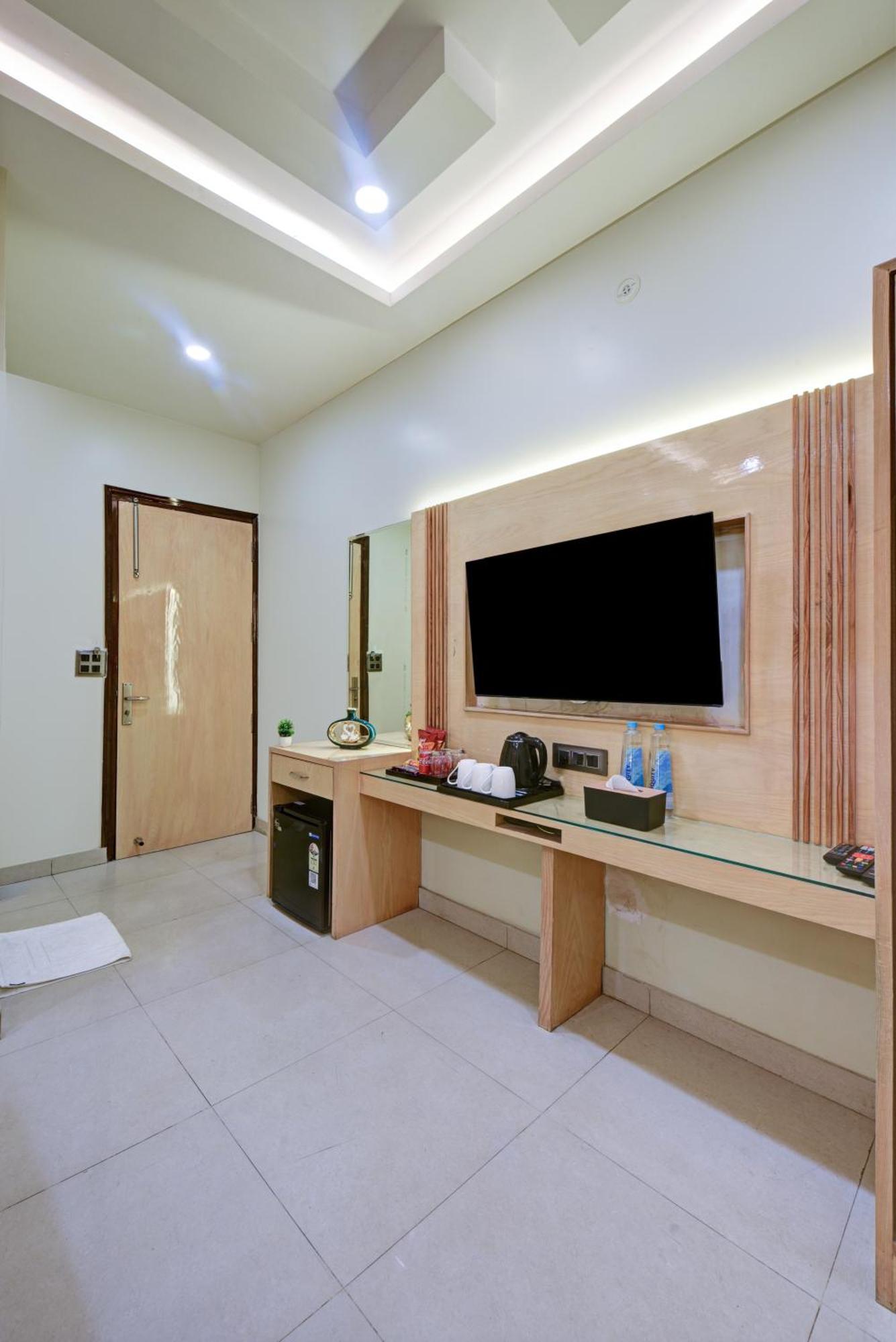 New Frontier - 2 Mins From Old Delhi Railway Station & Chandni Chowk Bagian luar foto