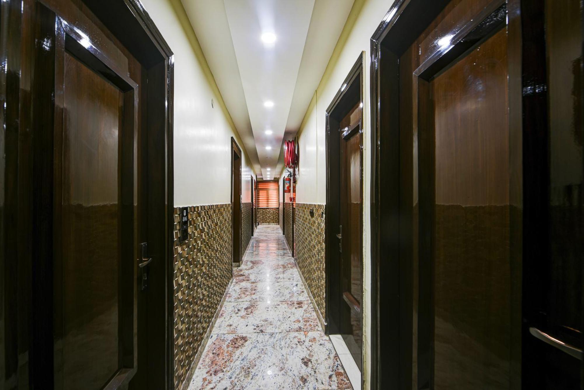 New Frontier - 2 Mins From Old Delhi Railway Station & Chandni Chowk Bagian luar foto