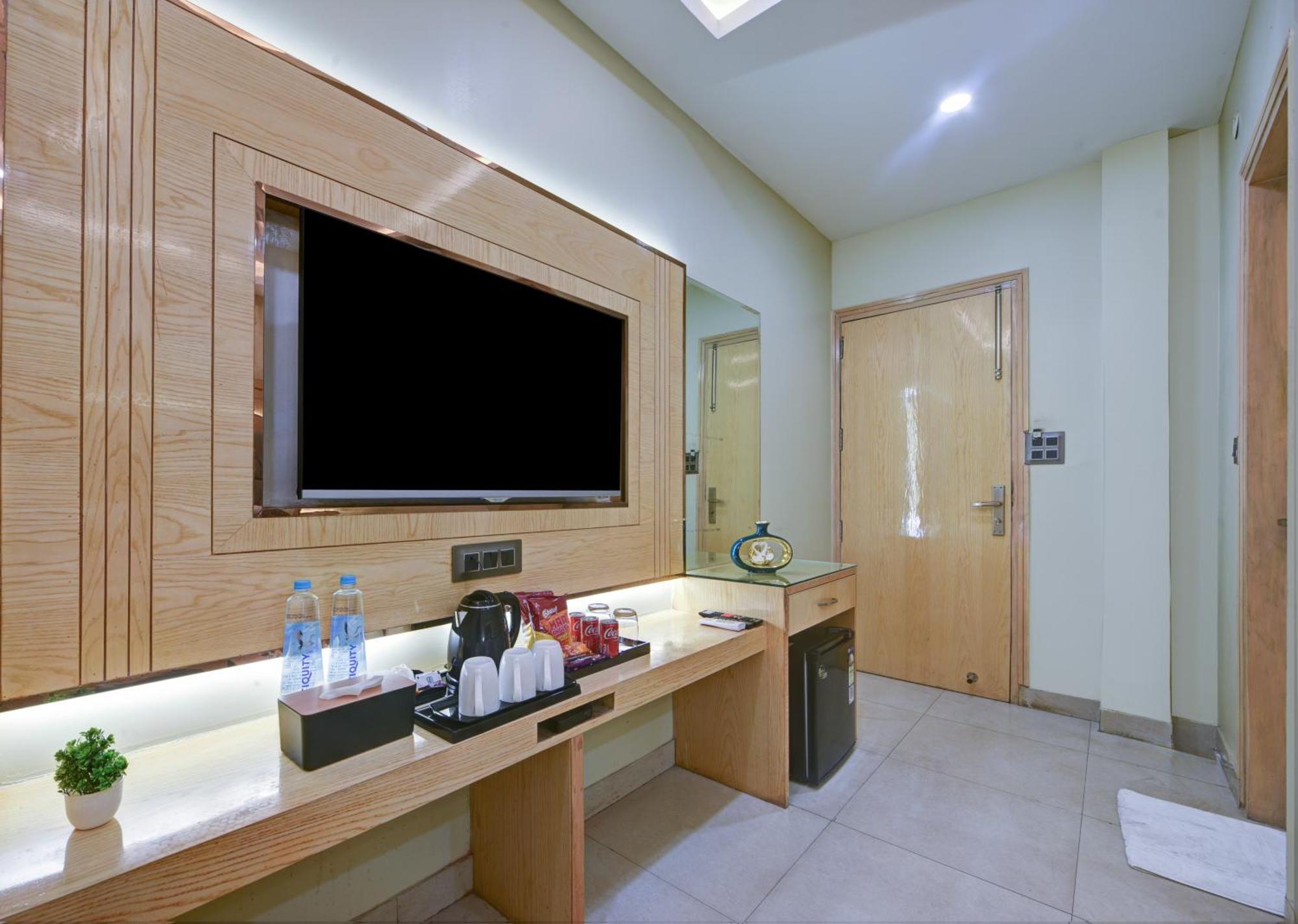 New Frontier - 2 Mins From Old Delhi Railway Station & Chandni Chowk Bagian luar foto